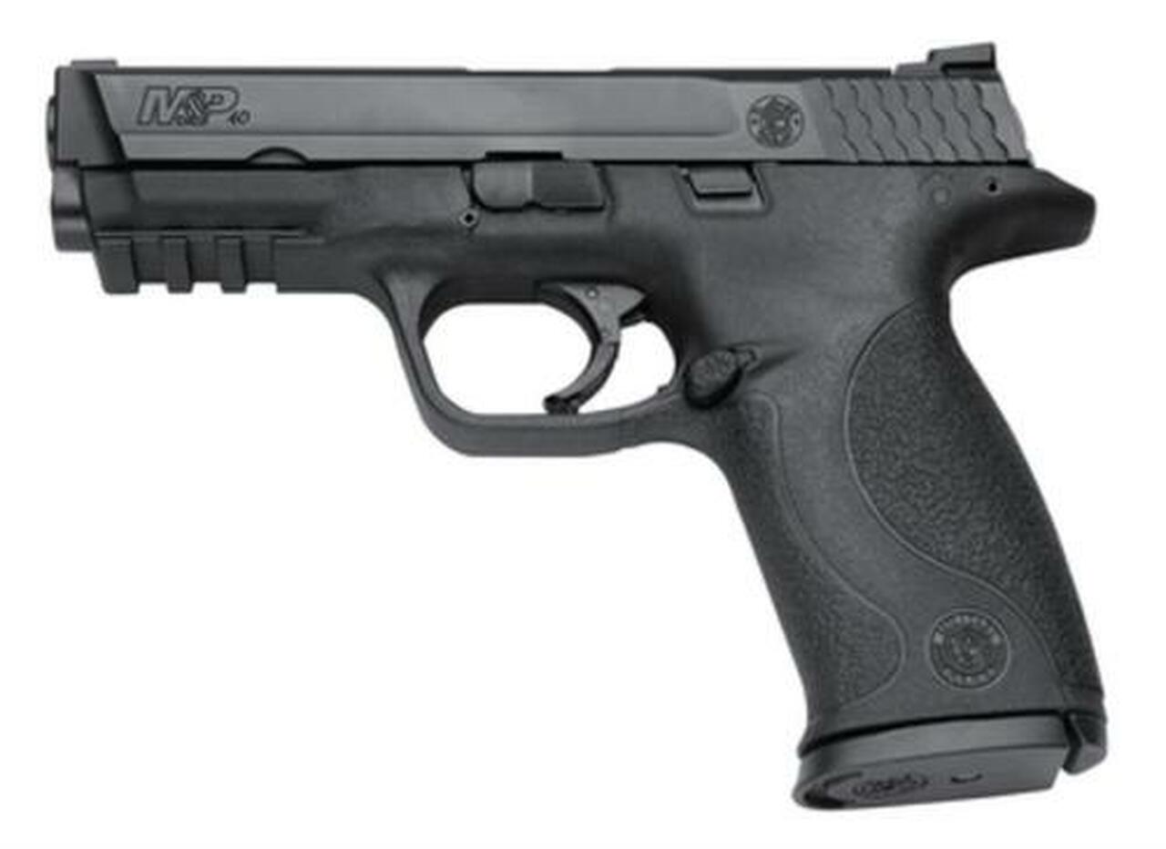 Smith &amp; Wesson M&amp;P Full Size .40 SW 4.25" Barrel Black Melonite Finish Dot Front Sight Magazine Safety 10 Round - MA Compliant