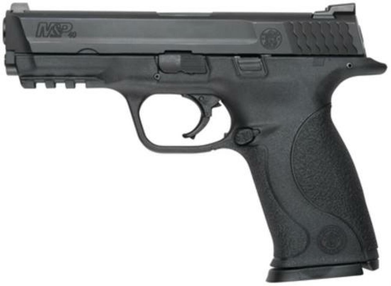 Smith & Wesson M&P Full Size .40 SW, 4.25" Barrel, Black Melonite Finish, Dot Front Sight, 10 Round - MA Compliant
