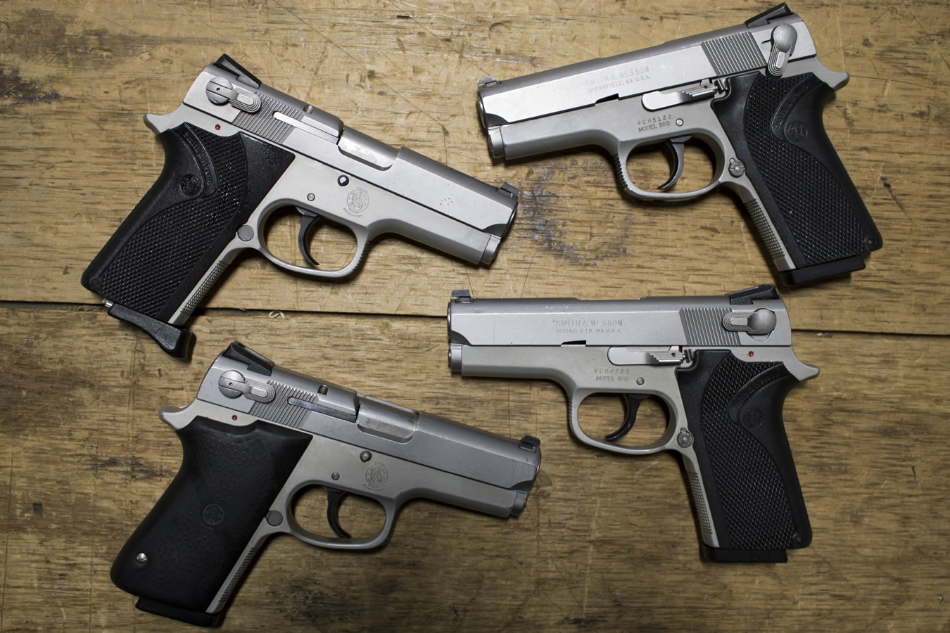 3913 9mm Police Trade-in Pistols (Fair Condition)