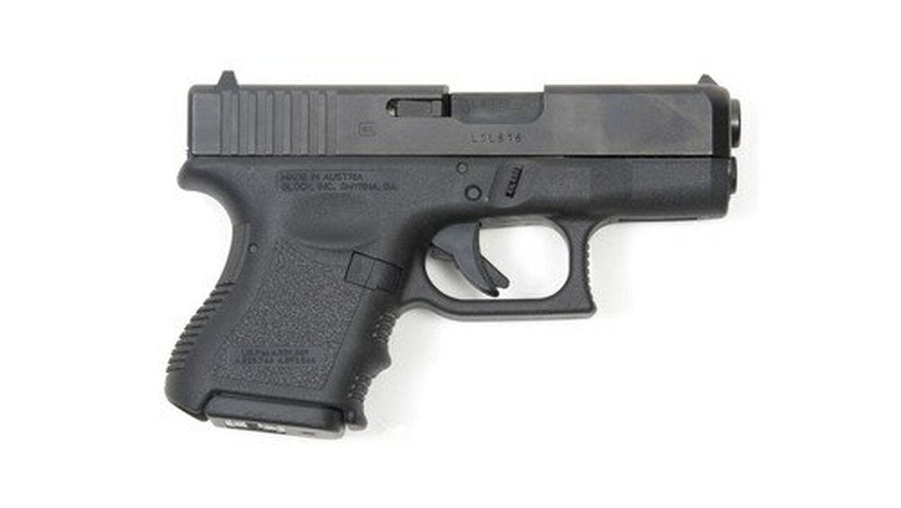 Glock G26 Gen3 9mm, 3.5", Fixed Sights, 10rd