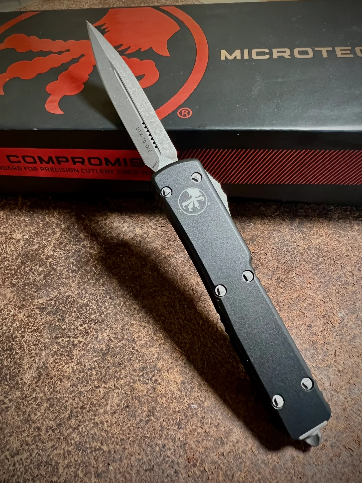 Microtech Utx 70 D E Apocalyptic Standard