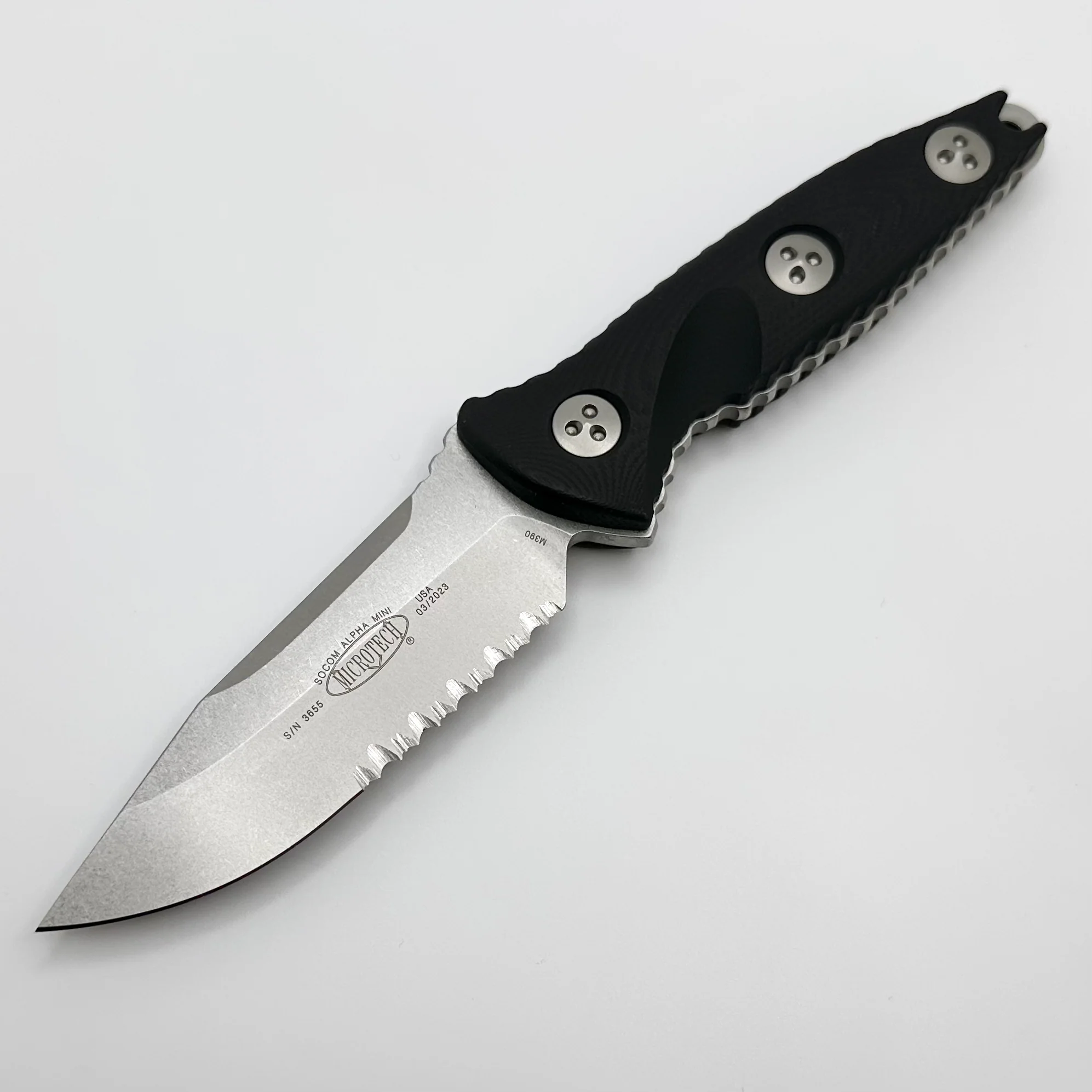 Microtech Socom Alpha Mini S E Stonewash Partial Serration 2